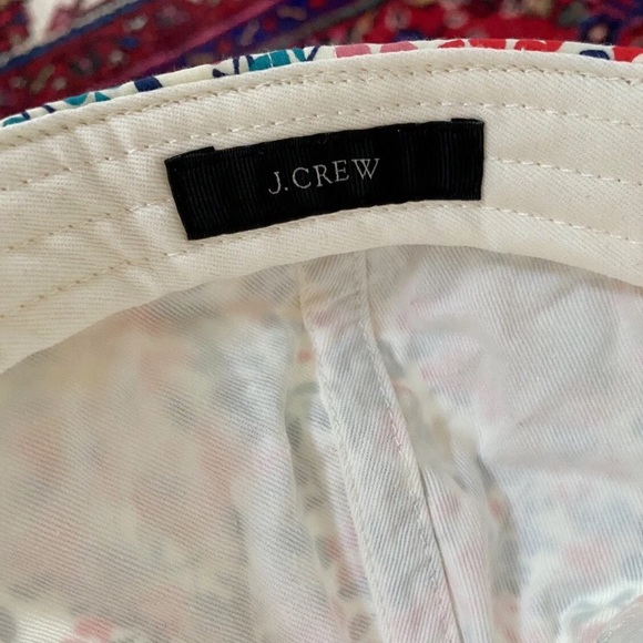 PREPPY J CREW LADIES COTTON FLORAL LAWN FABRIC BASEBALL CAP HAT ADJUSTABLE NWOT - Picture 5 of 6